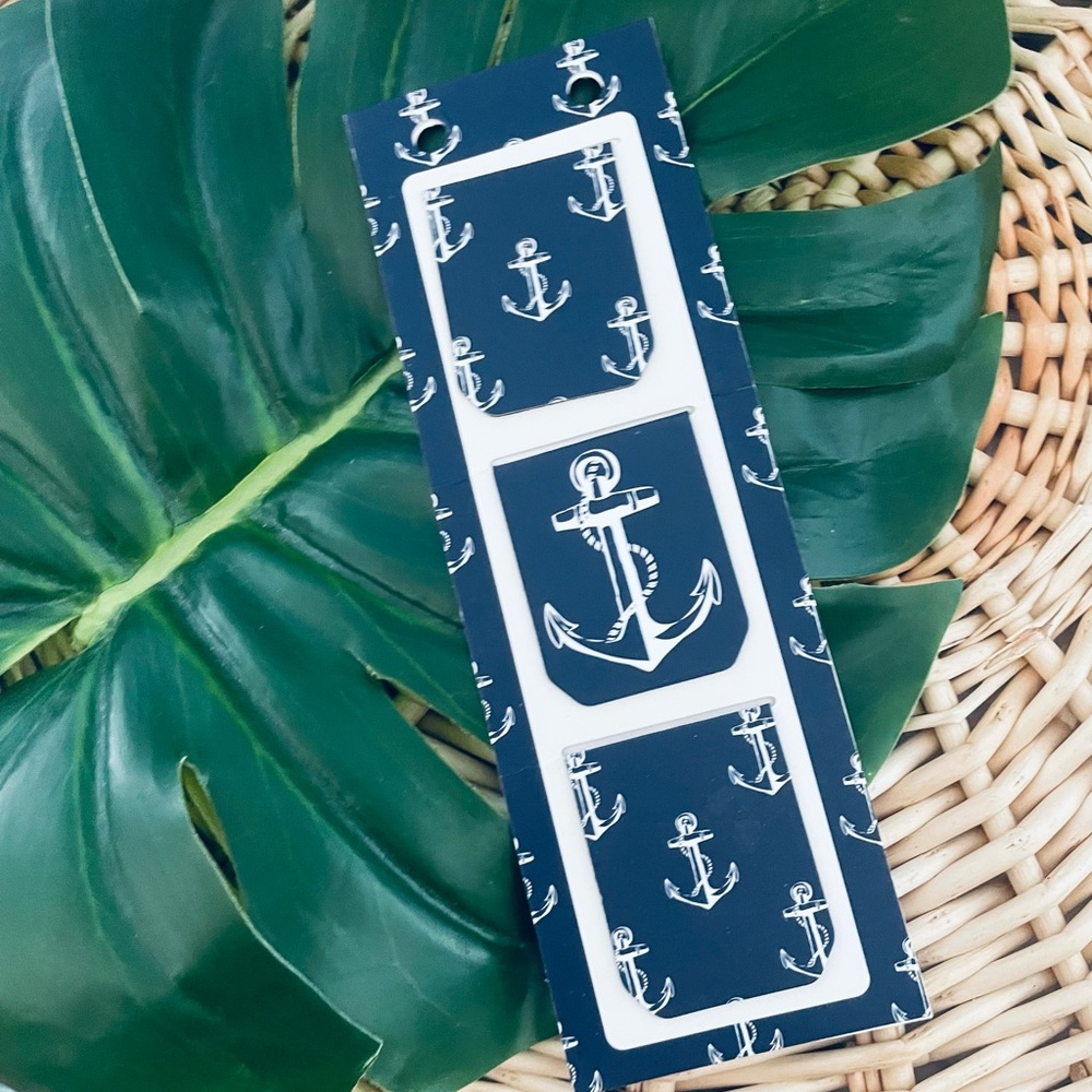 Signature Navy blue & White Nautical Anchor Magnetic Bookmarks set of three NWT